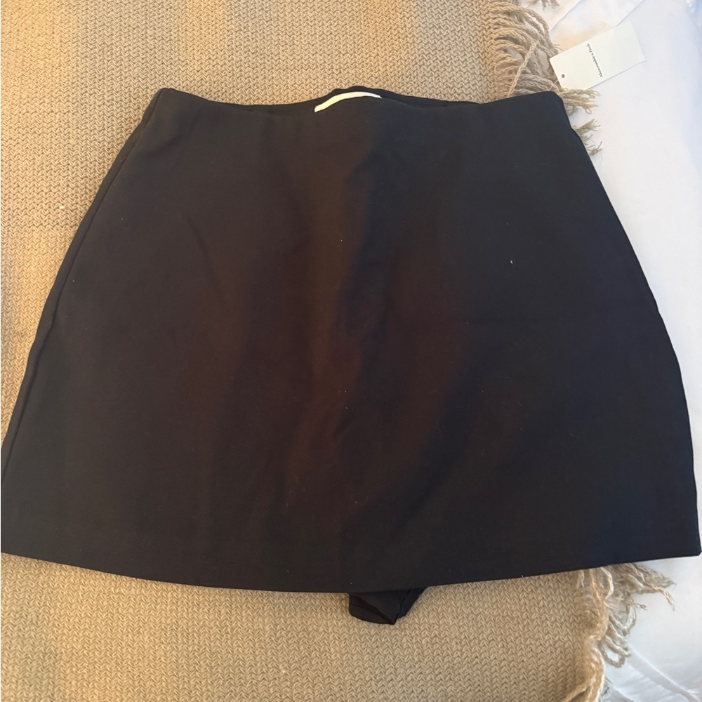 Abercrombie The A&F Scarlett Mini Skort